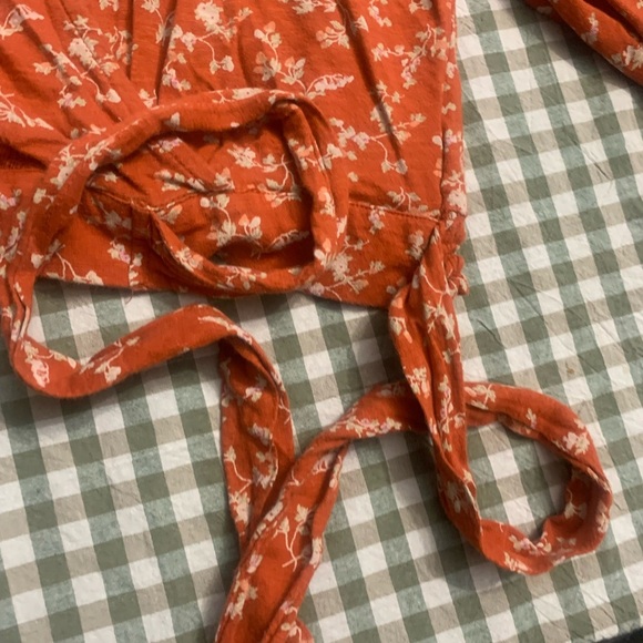 Lucky Brand Terracotta Floral Wrap Blouse - Picture 4 of 6